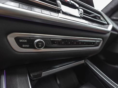 Used 2022 BMW X5 M50i w/ Executive Package AWD/4WD image 15