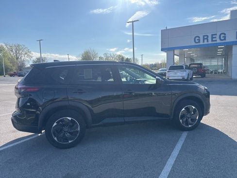 Used 2025 Nissan Rogue SV image 16