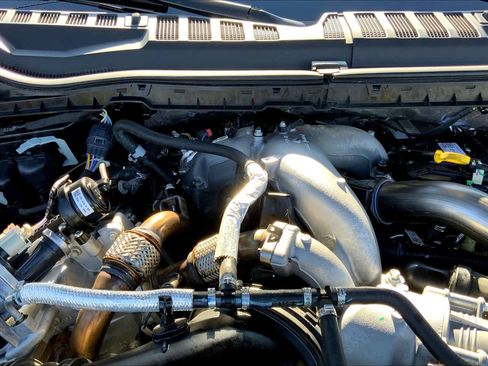 Used 2022 Ford F250 Lariat w/ Lariat Ultimate Package AWD/4WD image 30