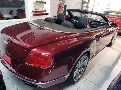 Used 2017 Bentley Continental GT AWD/4WD image 3