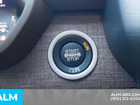 Used 2024 RAM 2500 Limited w/ Towing Technology Group image 27