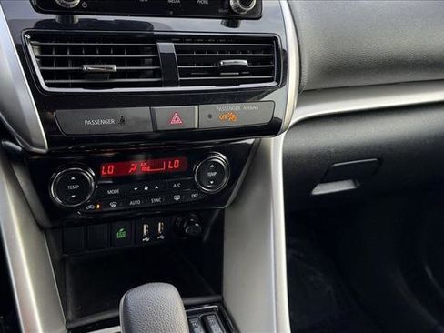 Used 2024 Mitsubishi Eclipse Cross SE AWD/4WD image 16