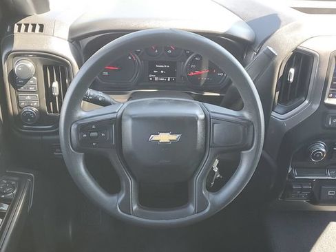 Certified 2020 Chevrolet Silverado 1500 Custom w/ Custom Value Package AWD/4WD image 12