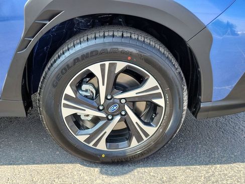 Certified 2025 Subaru Crosstrek 2.0i Premium image 11