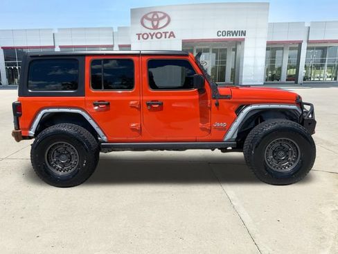 Used 2018 Jeep Wrangler Unlimited Sport AWD/4WD image 6