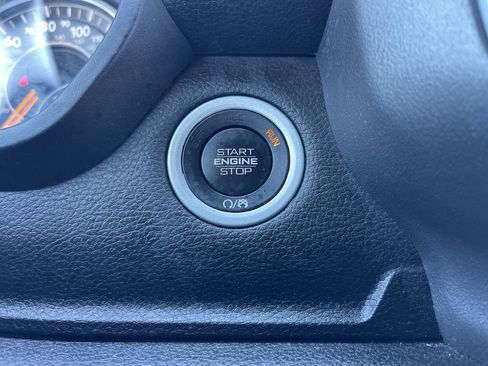 Used 2021 RAM 1500 Big Horn image 13