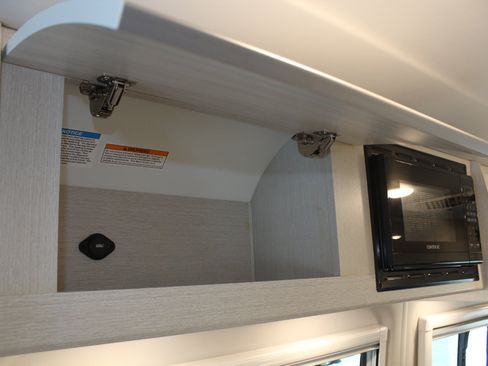 Used 2024 Mercedes-Benz Sprinter 3500 image 49