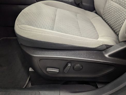 Used 2022 Ford Escape SE w/ Convenience Package image 11