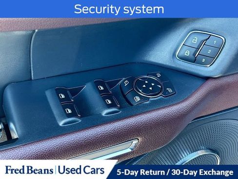 Used 2022 Ford Expedition Limited image 20