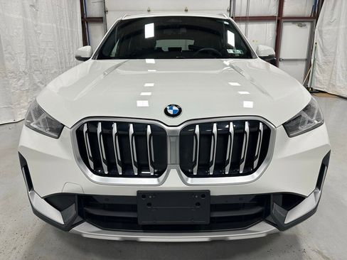 Used 2025 BMW X1 xDrive28i image 2