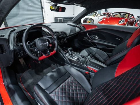 Used 2017 Audi R8 V10 plus AWD/4WD image 18