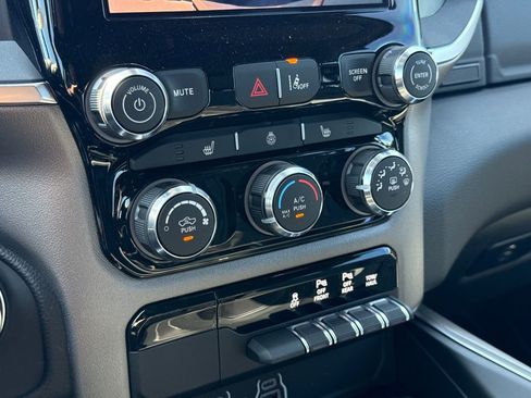 New 2026 RAM 1500 2WD Crew Cab image 25