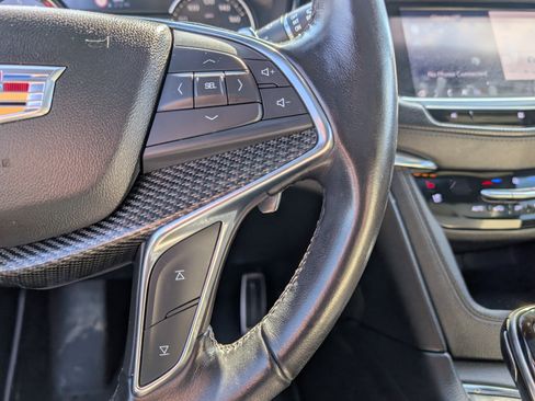 Used 2020 Cadillac XT5 Sportv AWD/4WD image 25