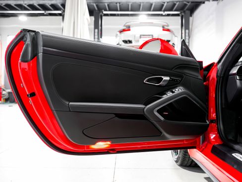 Used 2015 Porsche 911 Carrera 4 GTS w/ Bose Audio Package image 25