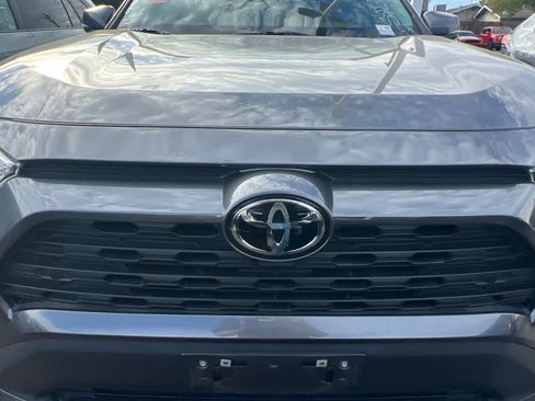 Used 2021 Toyota RAV4 XLE Premium AWD/4WD image 12