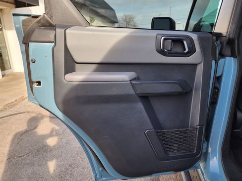 Used 2023 Ford Bronco Big Bend w/ Sasquatch Package image 16