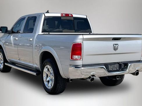 Used 2014 RAM 1500 Laramie w/ Convenience Group AWD/4WD image 4