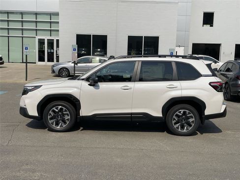New 2026 Subaru Forester Premium AWD/4WD image 2