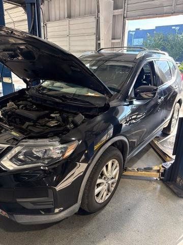 Certified 2019 Nissan Rogue SV FWD image 1
