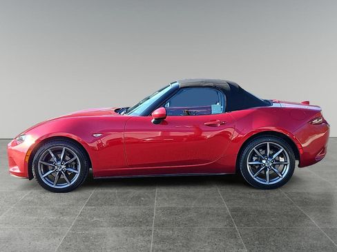Used 2016 MAZDA MX-5 Miata Grand Touring image 4