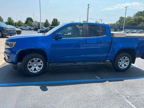 Used 2020 Chevrolet Colorado LT w/ LT Convenience Package AWD/4WD image 2