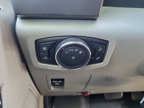 Used 2018 Ford F150 XLT RWD image 23