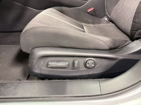 Used 2025 Honda Accord Sport image 13