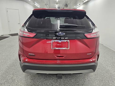 Used 2024 Ford Edge SEL w/ Convenience Package AWD/4WD image 5