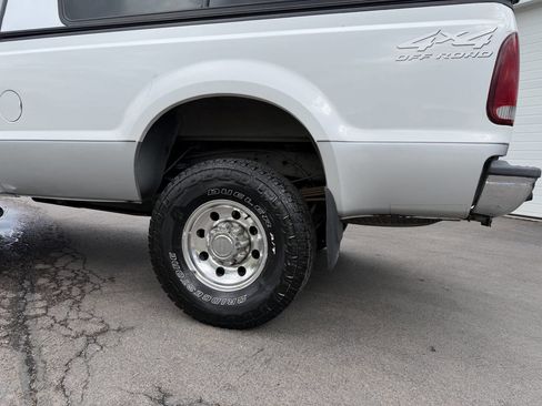 Used 2002 Ford F350 XLT AWD/4WD image 3