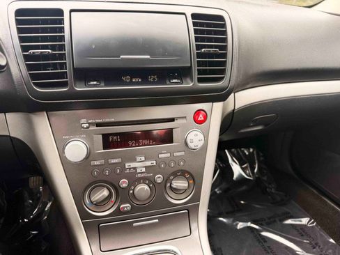 Used 2009 Subaru Legacy 2.5i Special Edition AWD/4WD image 21