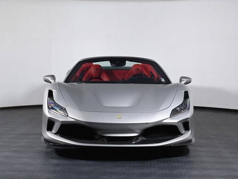 Certified 2022 Ferrari F8 Tributo RWD image 12