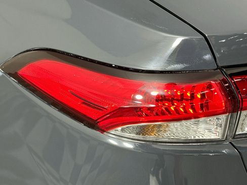 Used 2025 Toyota Corolla LE FWD image 62