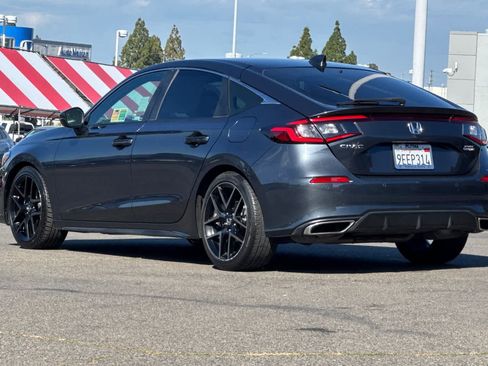 Used 2022 Honda Civic Sport Touring image 7