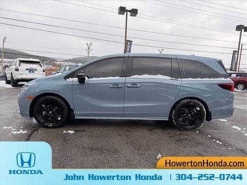 Used 2024 Honda Odyssey Sport image 6