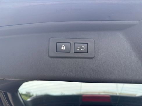 Used 2022 Subaru Outback Limited XT AWD/4WD image 10