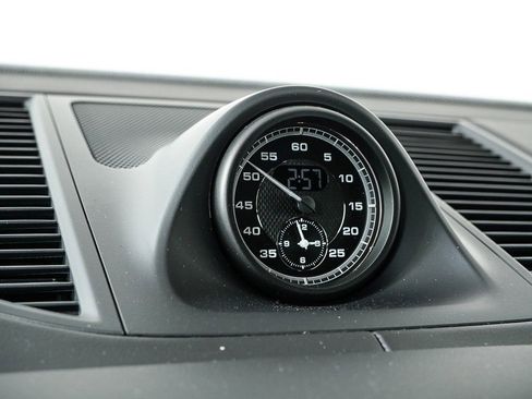 New 2026 Porsche Macan S image 14