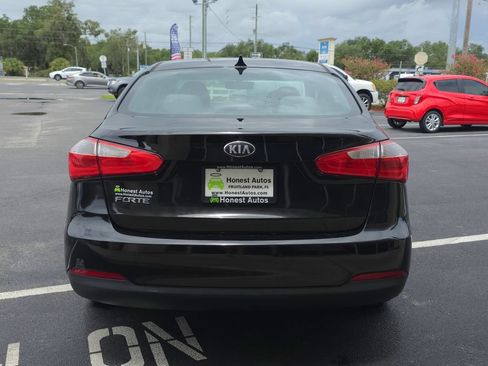 Used 2016 Kia Forte LX w/ LX Popular Plus Package FWD image 5