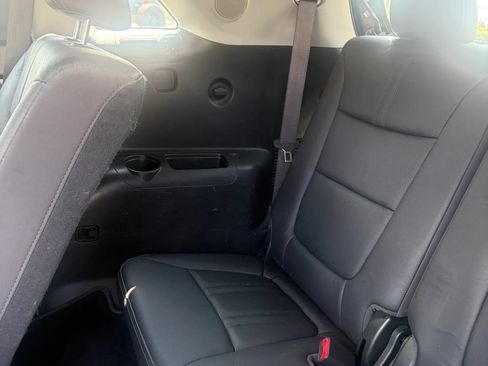 Used 2014 Kia Sorento SX w/ 3rd Row Package AWD/4WD image 34