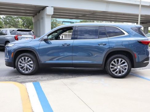 New 2026 Buick Enclave Preferred FWD image 4