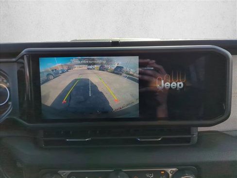 Used 2024 Jeep Wrangler Sport S image 14