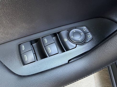 Used 2022 Chevrolet Blazer LT w/ Sound & Technology Package AWD/4WD image 16