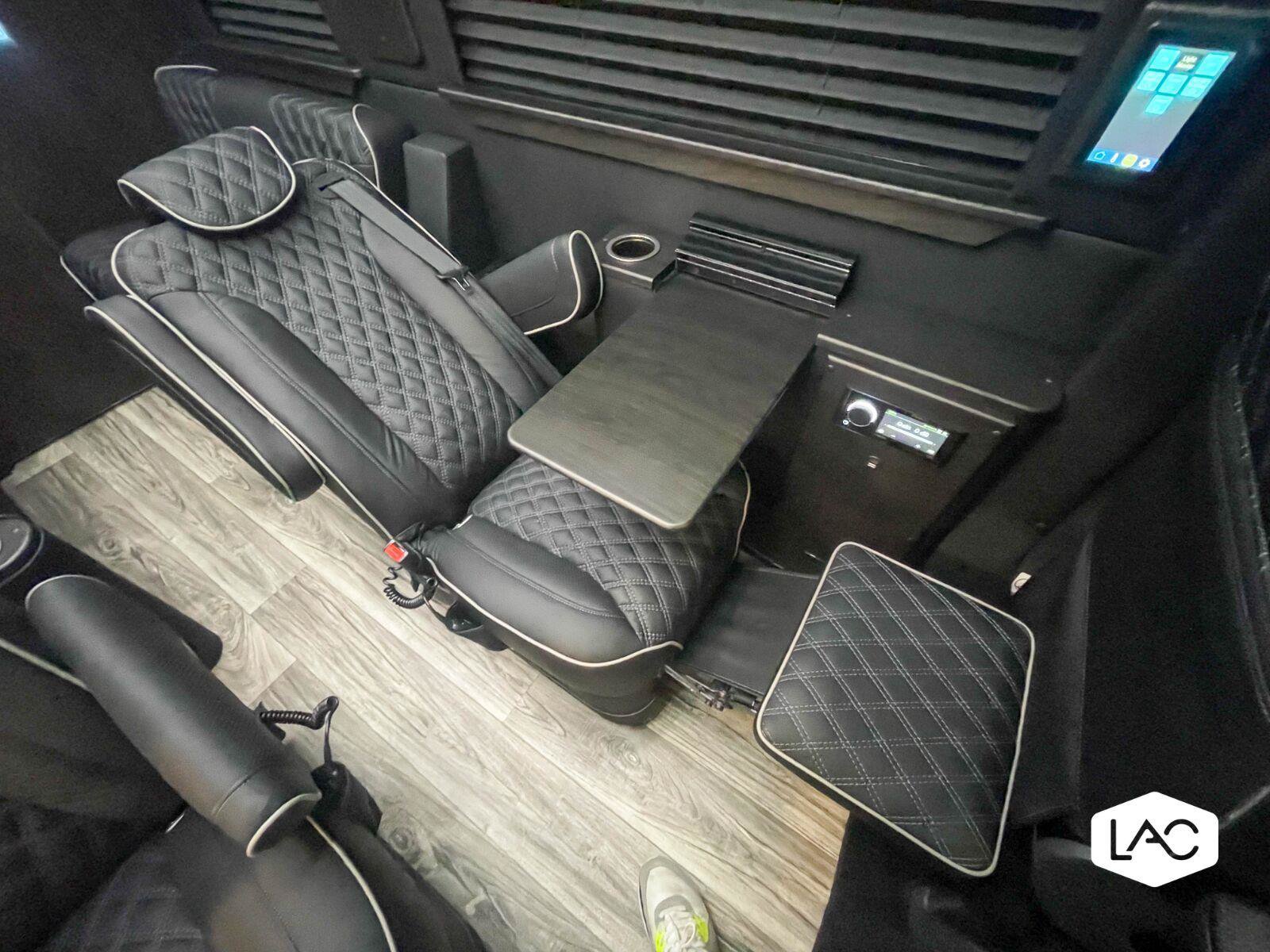 Used 2023 Mercedes-Benz Sprinter 2500 image 6