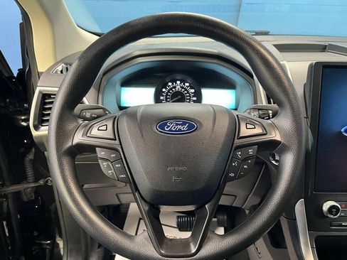 Used 2024 Ford Edge SE AWD/4WD image 6