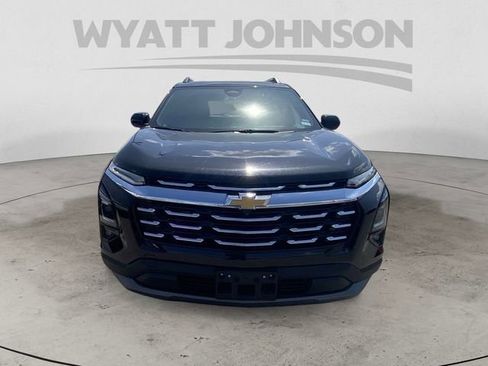 Used 2025 Chevrolet Equinox LT w/ Convenience Package II FWD image 14