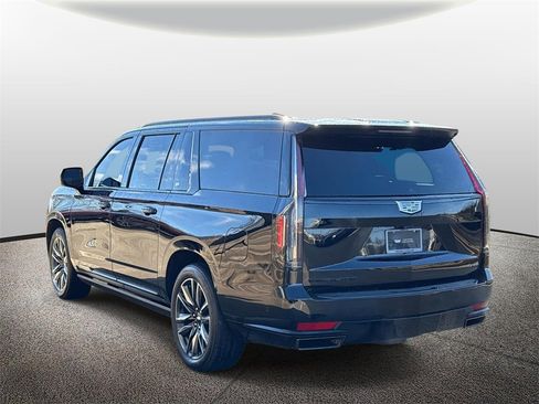 Certified 2024 Cadillac Escalade ESV Sport Platinum image 6