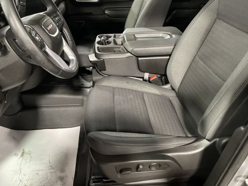 Used 2023 GMC Sierra 1500 SLE image 11