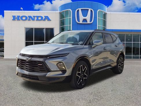 Used 2024 Chevrolet Blazer RS w/ LPO, Floor Liner Package AWD/4WD image 5
