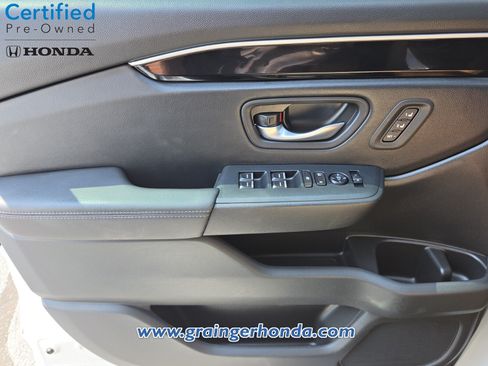 Certified 2025 Honda Pilot Touring image 23
