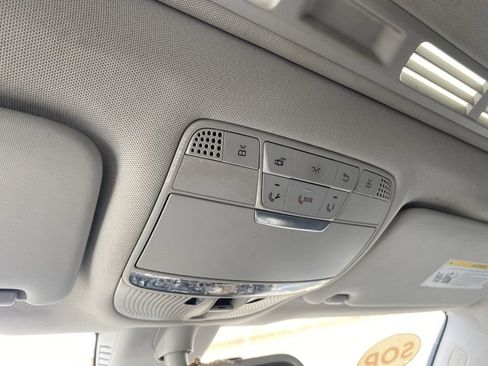 Used 2017 Mercedes-Benz GLC 300 4MATIC Coupe image 16