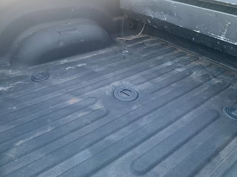 Used 2018 RAM 2500 Tradesman w/ Chrome Appearance Group image 15